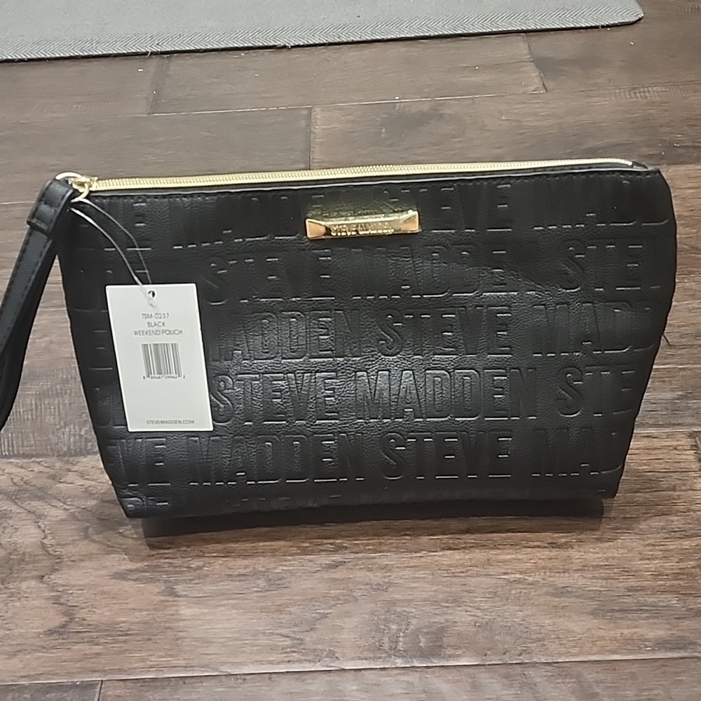 Steve Madden logo pouch/clutch